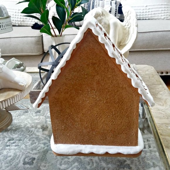 NEW! VINTAGE Inspired GINGERBREAD HOUSE DECOR - Picture 4 of 6